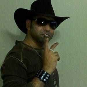 Meet your Posher, Ismail